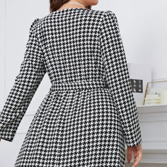 Melo Apparel Plus Size Notched Neck Houndstooth Tie Belt Maxi Dress - Picture 6 of 7